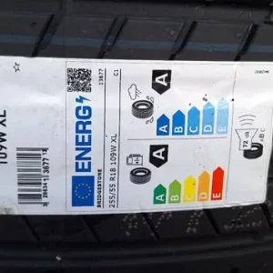 255/55 R18. 4 x tyres. - Image 2