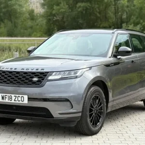2018 Land Rover Range Rover Velar 2.0 D180 SUV 5dr Diesel Auto 4WD Euro 6 (s/s) (180 ps) ESTATE D... - Image 4