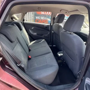 2010 Ford Fiesta 1.4 Zetec 5dr HATCHBACK Petrol Manual - Image 5