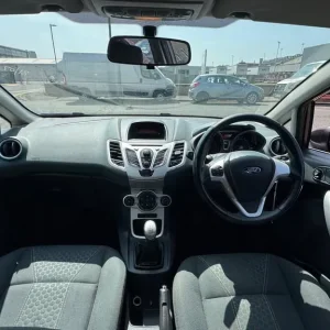 2010 Ford Fiesta 1.4 Zetec 5dr HATCHBACK Petrol Manual - Image 7