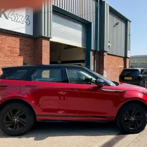 2019 Land Rover Range Rover Evoque 2.0 D180 R-Dynamic S Auto 4WD Euro 6 (s/s) 5dr ESTATE Diesel A... - Image 4