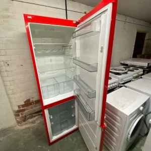 📲STUNNING RED FROST FREE BUSH 6FT FRIDGE FREEZER - Image 2