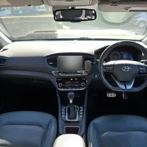 2019 Hyundai IONIQ 1.6 h-GDi 8.9kWh Premium SE DCT Euro 6 (s/s) 5dr Hatchback Hybrid Automatic - Image 5