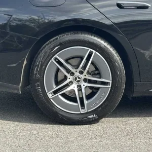 2024 Mercedes-Benz E-Class E220d AMG Line 4dr 9G-Tronic Saloon Diesel Automatic - Image 5