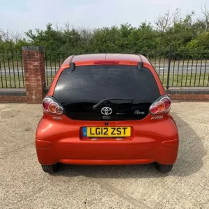 2012 Toyota AYGO 1.0 Aygo VVT-i Fire AC 5dr Hatchback Petrol Manual - Image 8