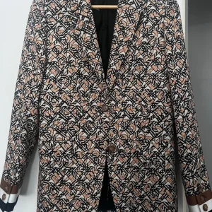 Burberry jacket original size 6/8 - Image 5