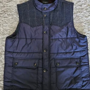 TED BAKER GILET