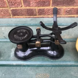 Vintage Boots Nottingham Scales with Brass Bowl. - Image 5
