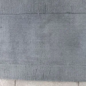 Brand new Large Boston Wool Border Rug in Grey from Dunhelm (Size 240 x 340)