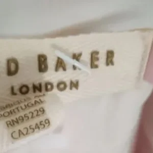 Women's Ted Baker skirt size 2 - Image 3