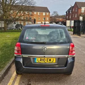 2010 Vauxhall Zafira 1.6i Exclusiv 5dr MPV - Image 6
