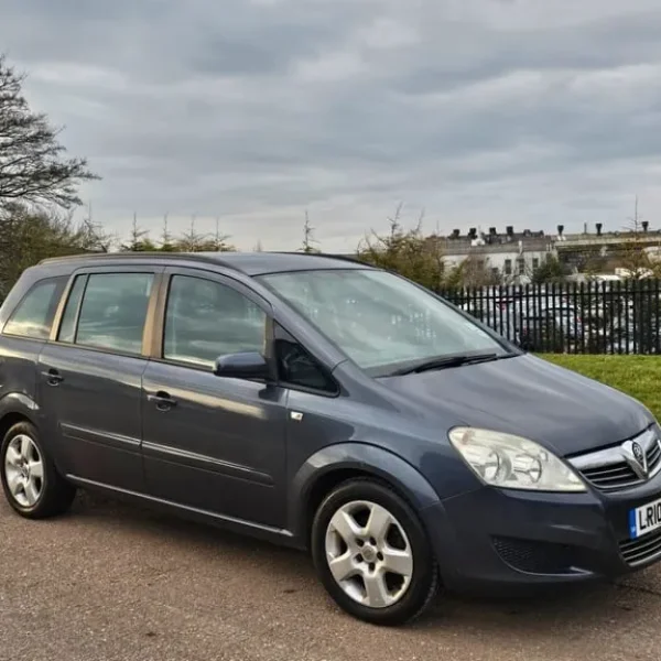 2010 Vauxhall Zafira 1.6i Exclusiv 5dr MPV