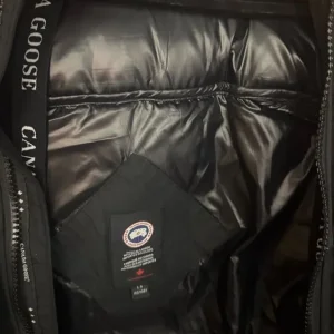 Genuine Canada Goose Hybridge Jacket - Image 3