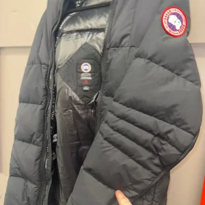 Genuine Canada Goose Hybridge Jacket - Image 5