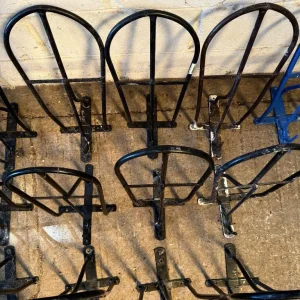 16 x Horse Standard Saddle Racks Tack Room Clear Out - Image 3