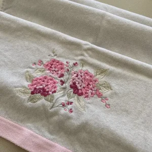 New embroidered hand towel