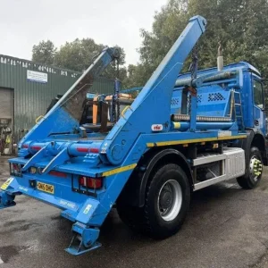 2015 MERCEDES AROCS 1832 SKIP LOADER - Image 3