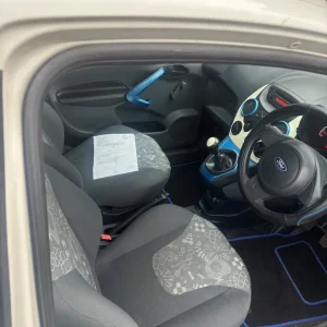 Ford, KA, Hatchback, 2012, Manual, 1242 (cc), 3 doors - Image 5