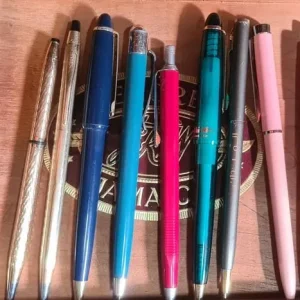 Job lot of vintage pens - Image 2