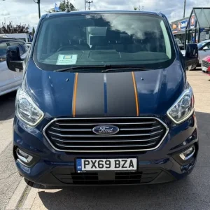 2020 Ford Tourneo Custom 2.0 EcoBlue 105ps Low Roof 8 Seater Zetec MPV DIESEL Manual - Image 3