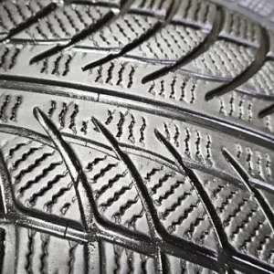 245 45 18 2 x tyres Goodride SW608 SnowMaster - Image 2