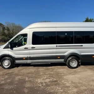 2019 Ford Transit 460 TREND ECOBLUE 17STR BUS Minibus Diesel Manual - Image 2