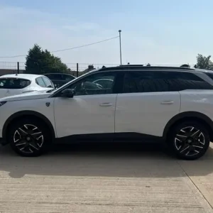 2024 Peugeot 5008 1.2 MHEV GT SUV 5dr Petrol Hybrid e-DSC Euro 6 (s/s) (136 ps) SUV Hybrid Automatic - Image 6