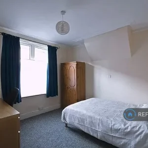 1 bedroom in Hunter Street, Northampton, NN1 (#2585669) - Image 7