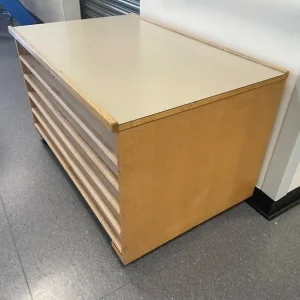 Sturdy set of 5 drawers to store large projects or paper supplies. - Image 2