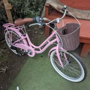 Girl's bike - Image 2