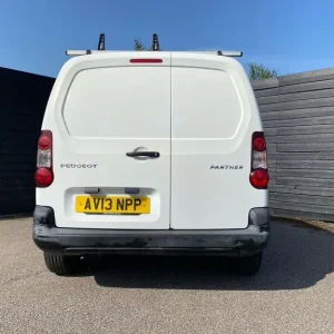2013 Peugeot Partner 625 1.6 HDi 75 Professional Van PANEL VAN Diesel Manual - Image 4