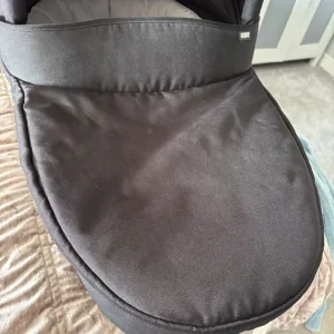 Black mamas and papas pram top - Image 2