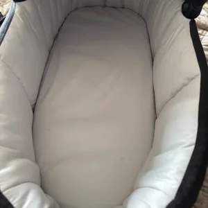 Black mamas and papas pram top - Image 5