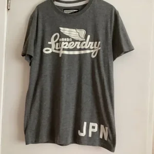 Superdry T Shirt
