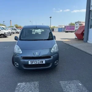 2013 Peugeot Partner Tepee 1.6 HDi Tepee S 5dr MPV Diesel Manual - Image 4