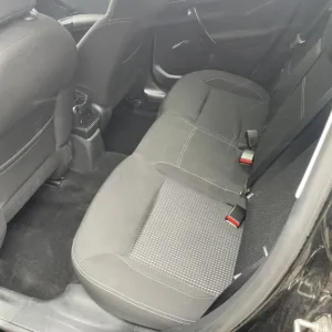 Peugeot, 208, Hatchback, 2018, Manual, 1199 (cc), 5 doors - Image 8