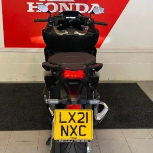 2021 HONDA FORZA 750 IN BLACK WITH FULL SERVICE HISTORY - Image 4