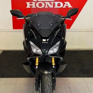 2021 HONDA FORZA 750 IN BLACK WITH FULL SERVICE HISTORY - Image 8