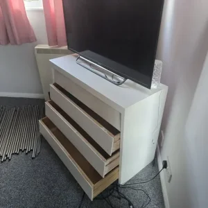 Chest of drawers - Image 2