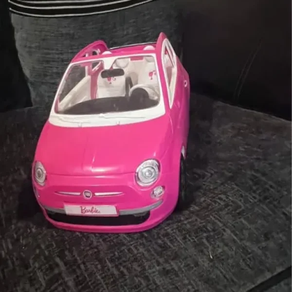 Barbie Fiat 500 car