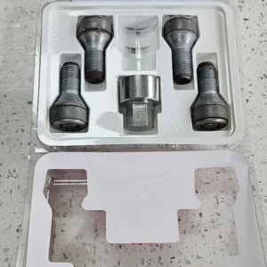 Locking wheel nuts for MG HS - Image 3