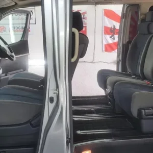 Nissan Elgrand e51 rider 2.5 automatic 8 seater fresh japanese import 2007 - Image 7