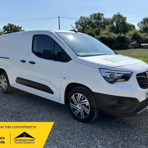2020 Vauxhall Combo 1.5 Turbo D 2300 Edition Crew Van L2 Euro 6 (s/s) 4dr PANEL VAN Diesel Manual