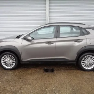 2018 Hyundai KONA SE Hatchback Petrol Manual - Image 4