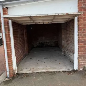 Garage to rent in Newcastle Upon Tyne (NE16) | Stashbee - Image 4