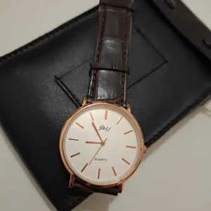Vintage Style Watch – Timeless Simplicity unisex watch
