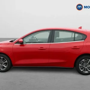 2023 Ford Focus 1.0 EcoBoost Titanium 5dr Hatchback Petrol Manual - Image 4