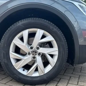 2022 Volkswagen Tiguan Allspace 1.5 TSI Life 5dr DSG Petrol Estate Estate Petrol Automatic - Image 5