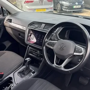 2022 Volkswagen Tiguan Allspace 1.5 TSI Life 5dr DSG Petrol Estate Estate Petrol Automatic - Image 6