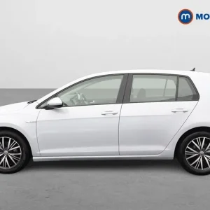 2019 Volkswagen Golf 1.5 TSI EVO SE [Nav] 5dr Hatchback Petrol Manual - Image 4